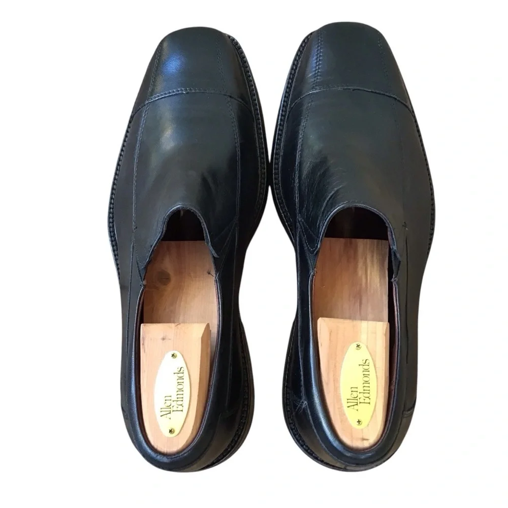 Johnston & Murphy Black Sheepskin Leather Loafers